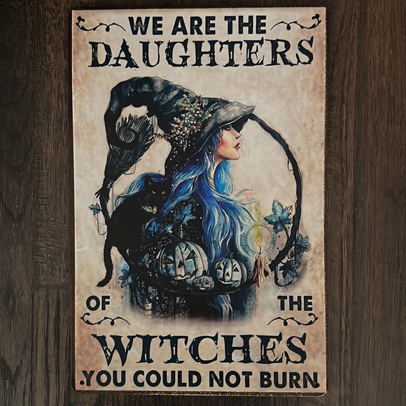 LIVE show Soon like listing to be notified when I go live❤️.Leave me a note.. - Picture 2 of 2